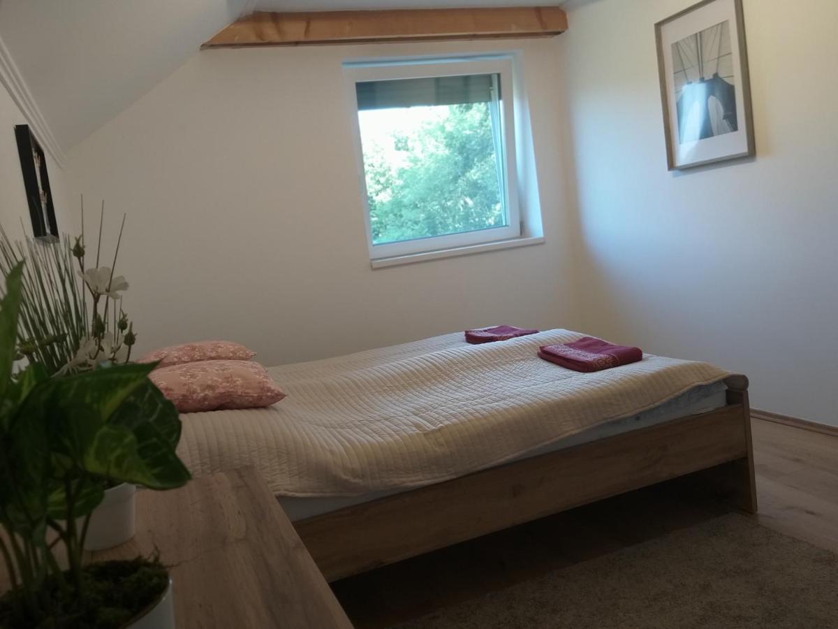 Toelgyerdo Apartman Kismaros Extérieur photo