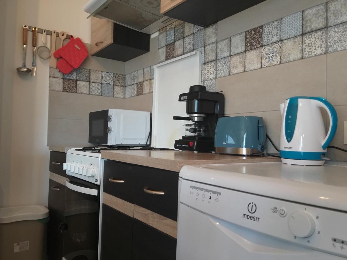 Toelgyerdo Apartman Kismaros Extérieur photo