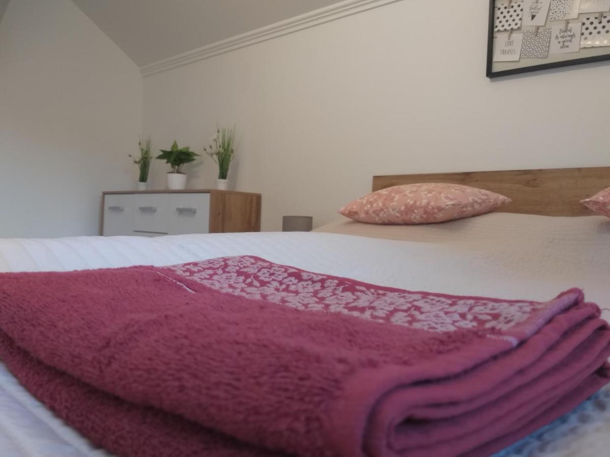 Toelgyerdo Apartman Kismaros Extérieur photo