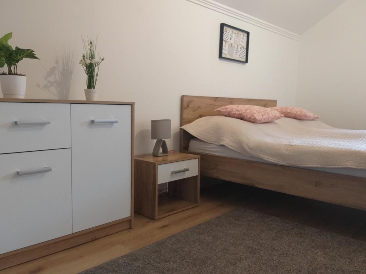 Toelgyerdo Apartman Kismaros Extérieur photo